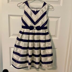 Jona Michelle Striped Navy Blue and White Formal Dress Size 6